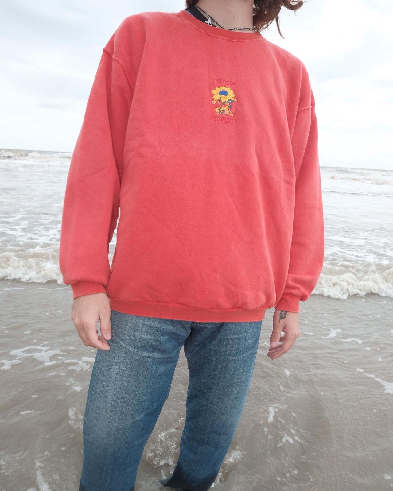 crewneck-sunflower-red